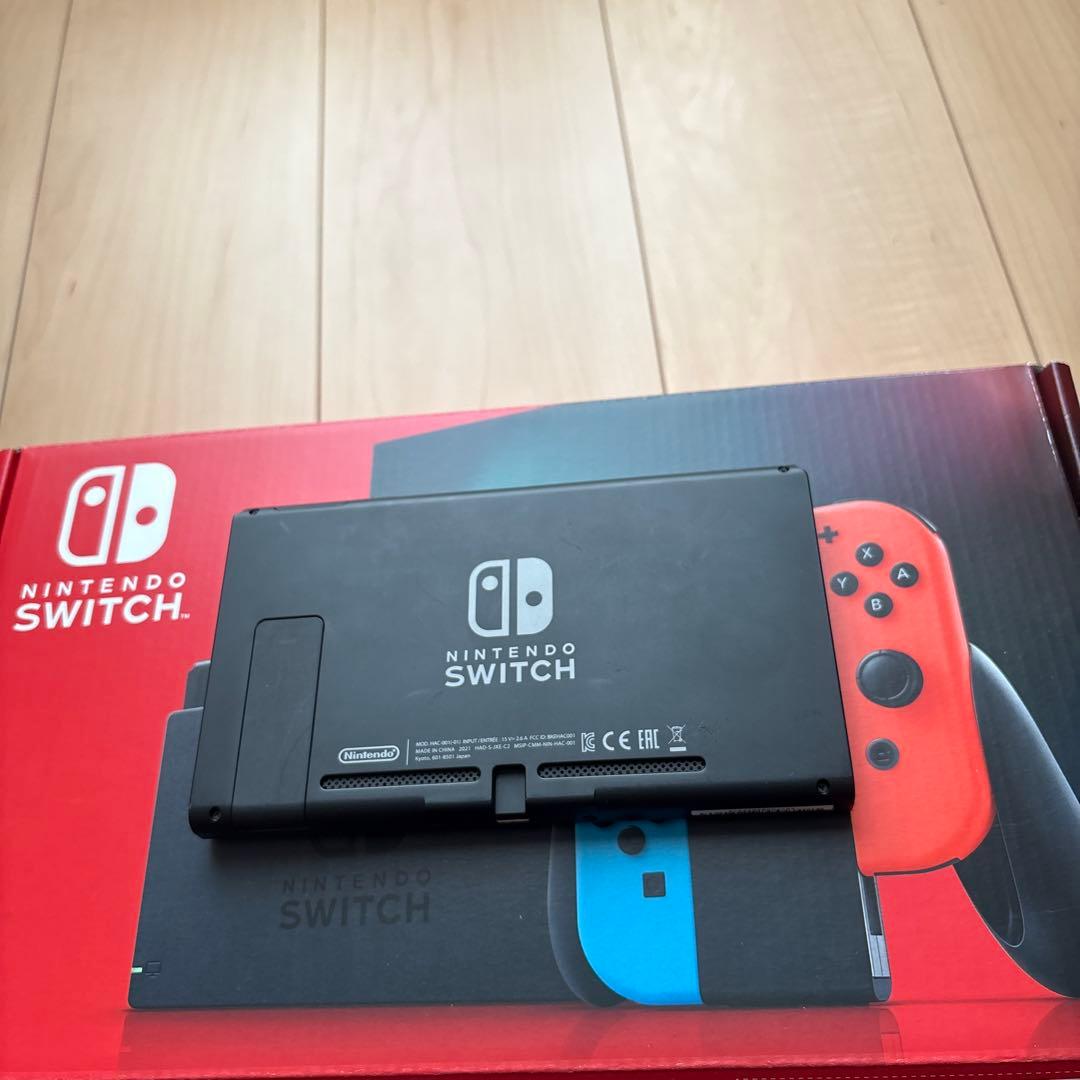 美品　Nintendo Switch ネオンブルー/ネオンレッド 本体