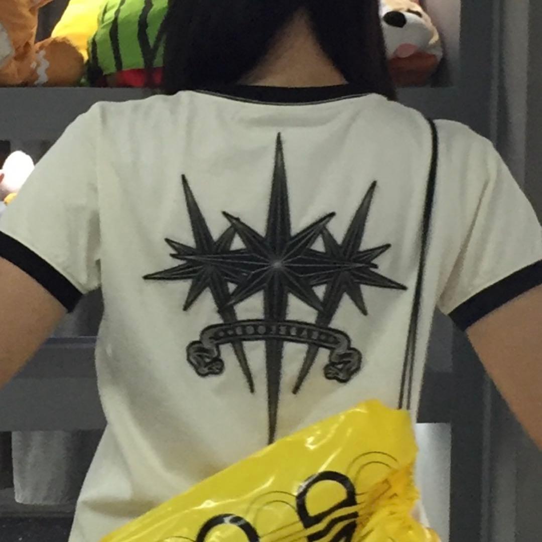BADBLOOD Tシャツ
