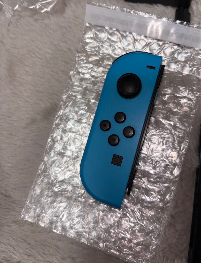 Nintendo Switch 本体 青/赤 Joy-Con 【格安】