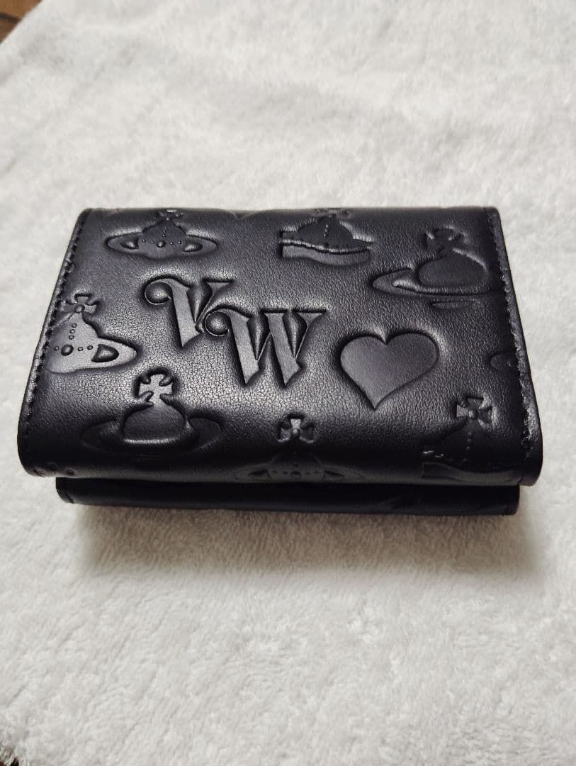 Vivienne Westwood三つ折財布　マット黒 新品　未使用