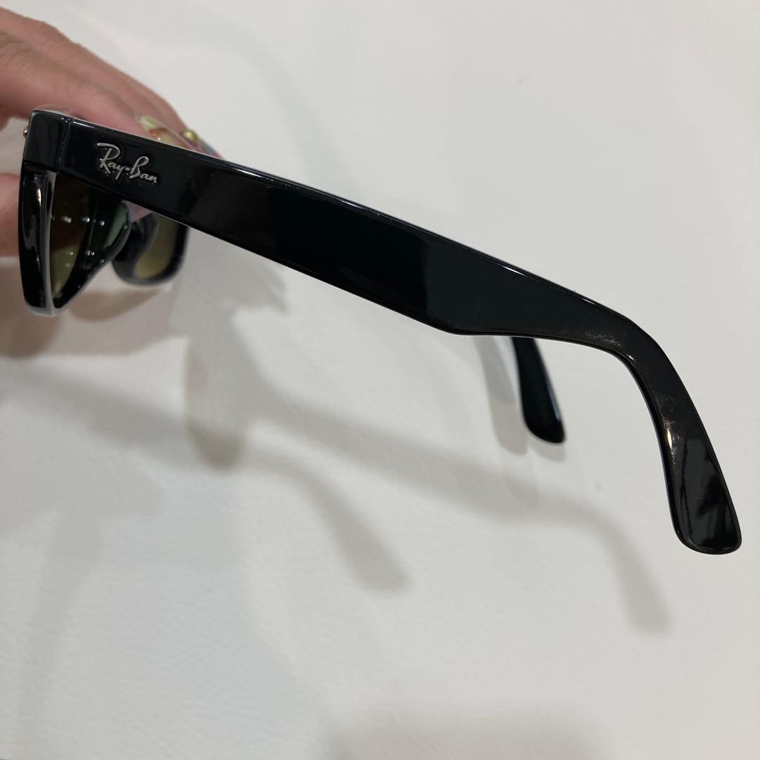 Ray-Ban New Wayfarer サングラス 52mm