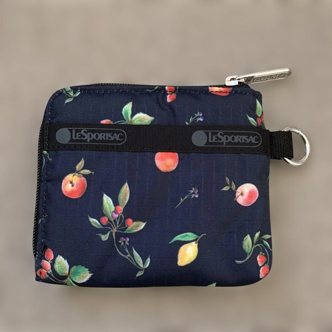 ☆レスポートサック☆　新品未使用 SLIM WALLET　フルーツ柄