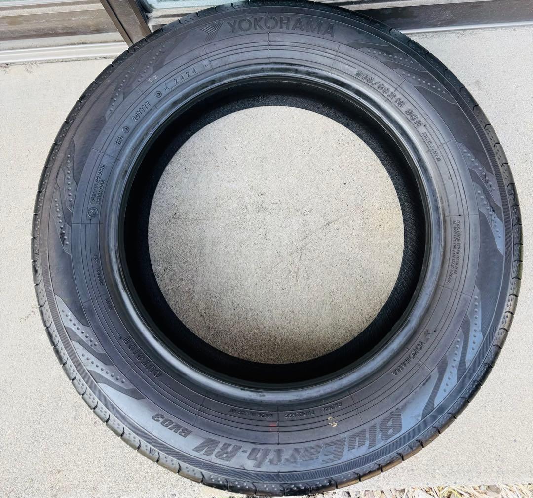 タイヤ・ホイール YOKOHAMA BluEarth-RV RV03 205/60R16 96H