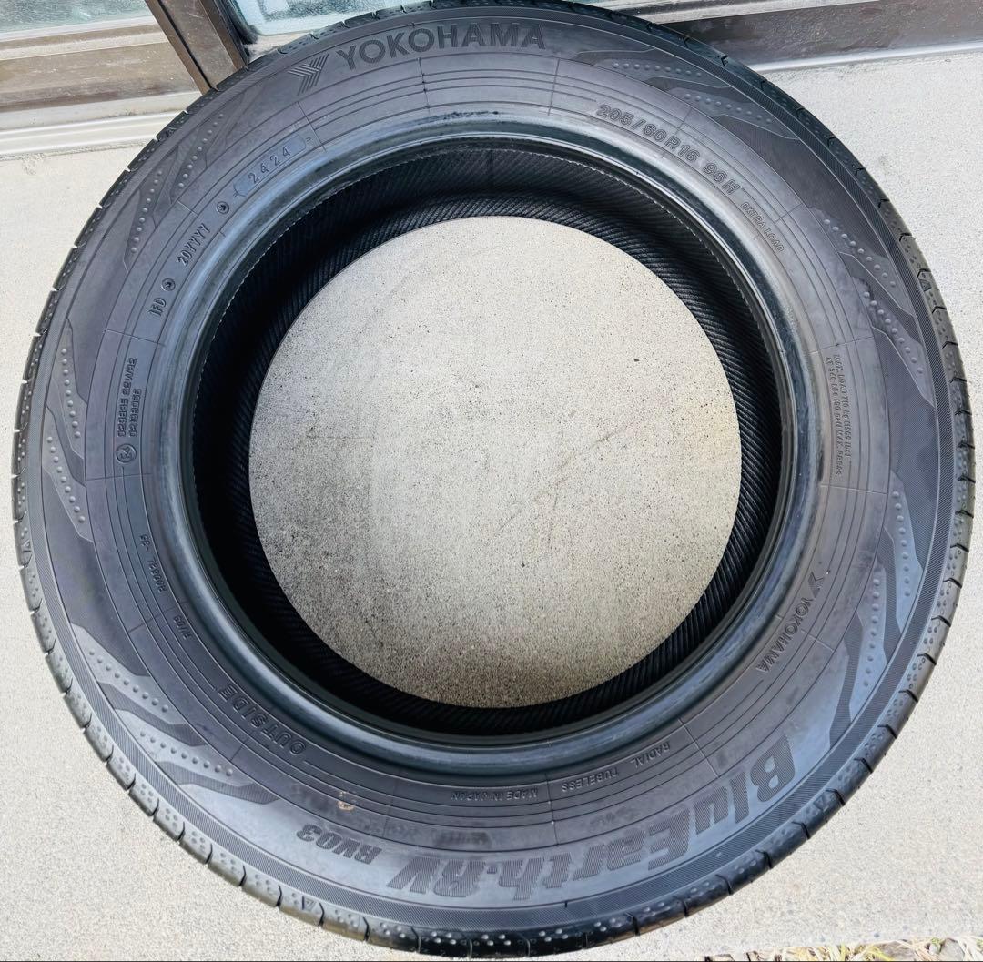タイヤ・ホイール YOKOHAMA BluEarth-RV RV03 205/60R16 96H