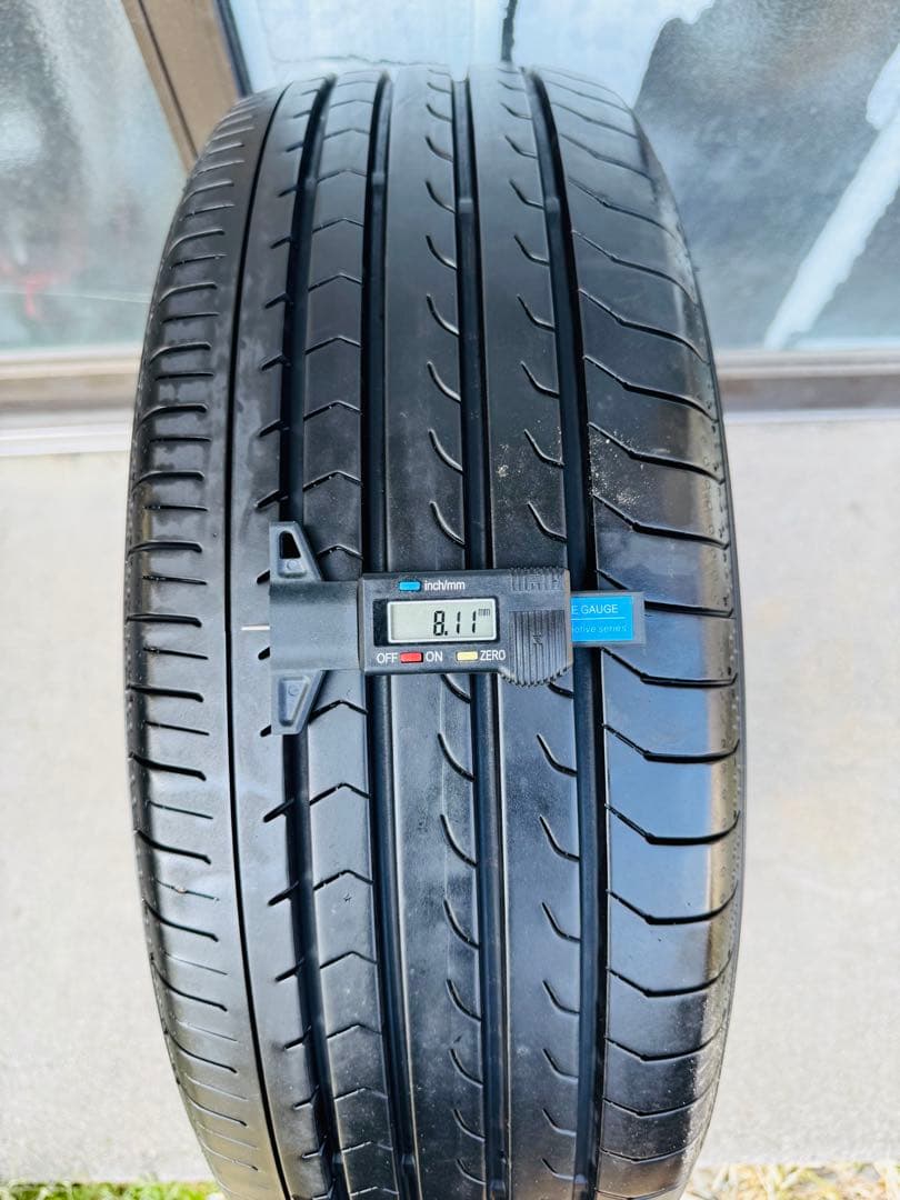 タイヤ・ホイール YOKOHAMA BluEarth-RV RV03 205/60R16 96H