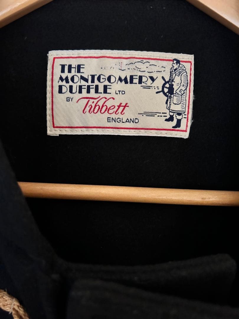 Montgomery Duffle コート 黒　美品