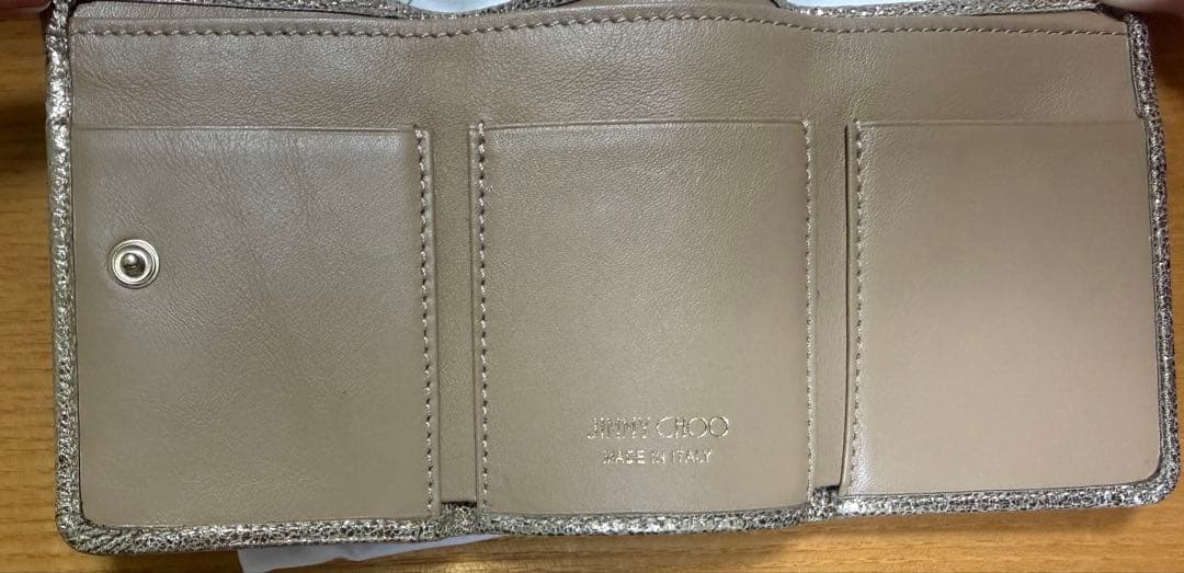 JIMMY CHOO ゴールド 三つ折り財布