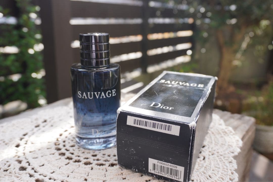 Dior SAUVAGE 100ml香水 残量あり 箱付き