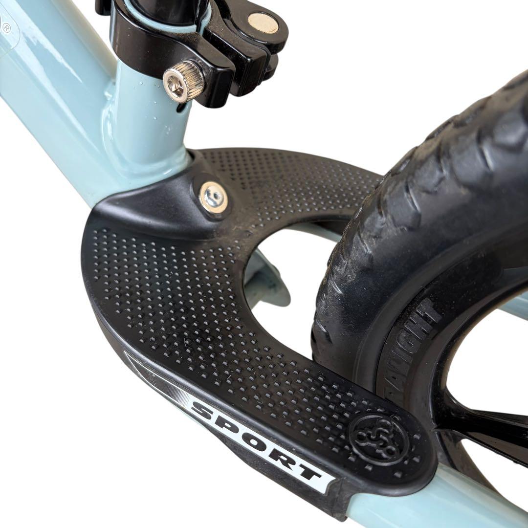 【極美品】ストライダー スポーツモデル 12インチ アイスブルー