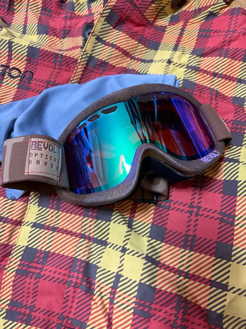 メンズ BURTON スノボウェア 上下、ゴーグルつき
