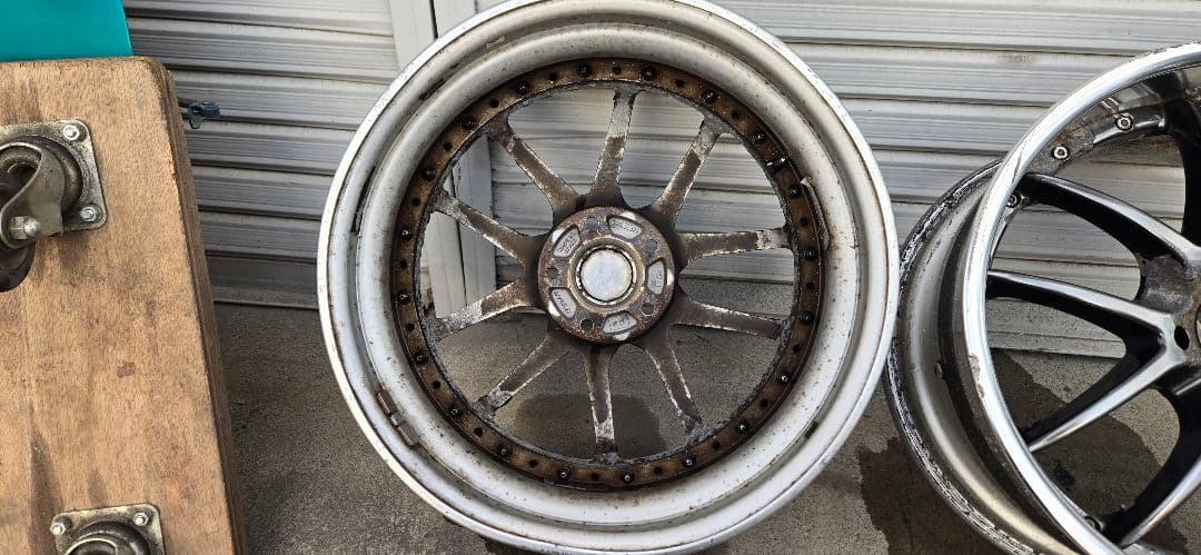 セサミ　ワークWorkVS-SS18インチ9J+38Pcd 114.3
