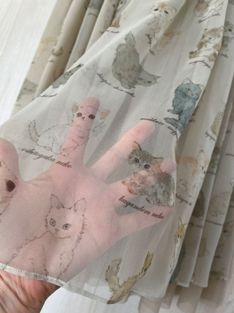 フランシュリッペねこ図鑑リバーシブルシフォンスカート新品　ペチコート付