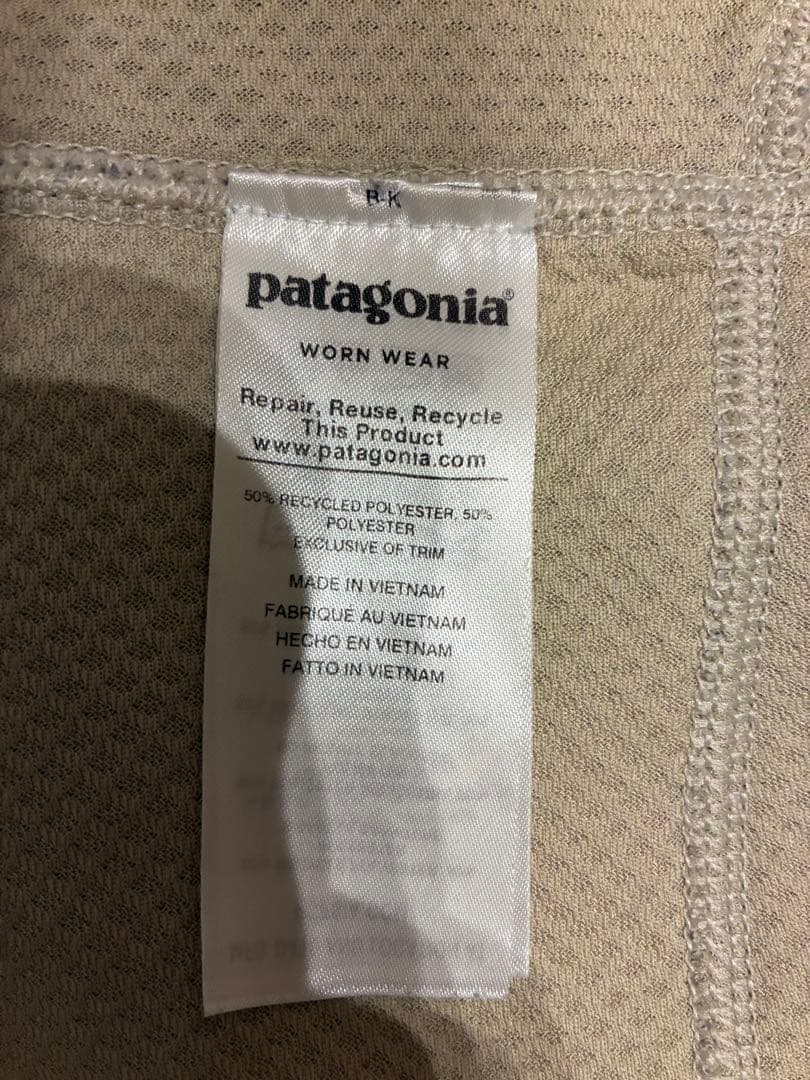 patagonia フリースベスト Lサイズ クリーム色