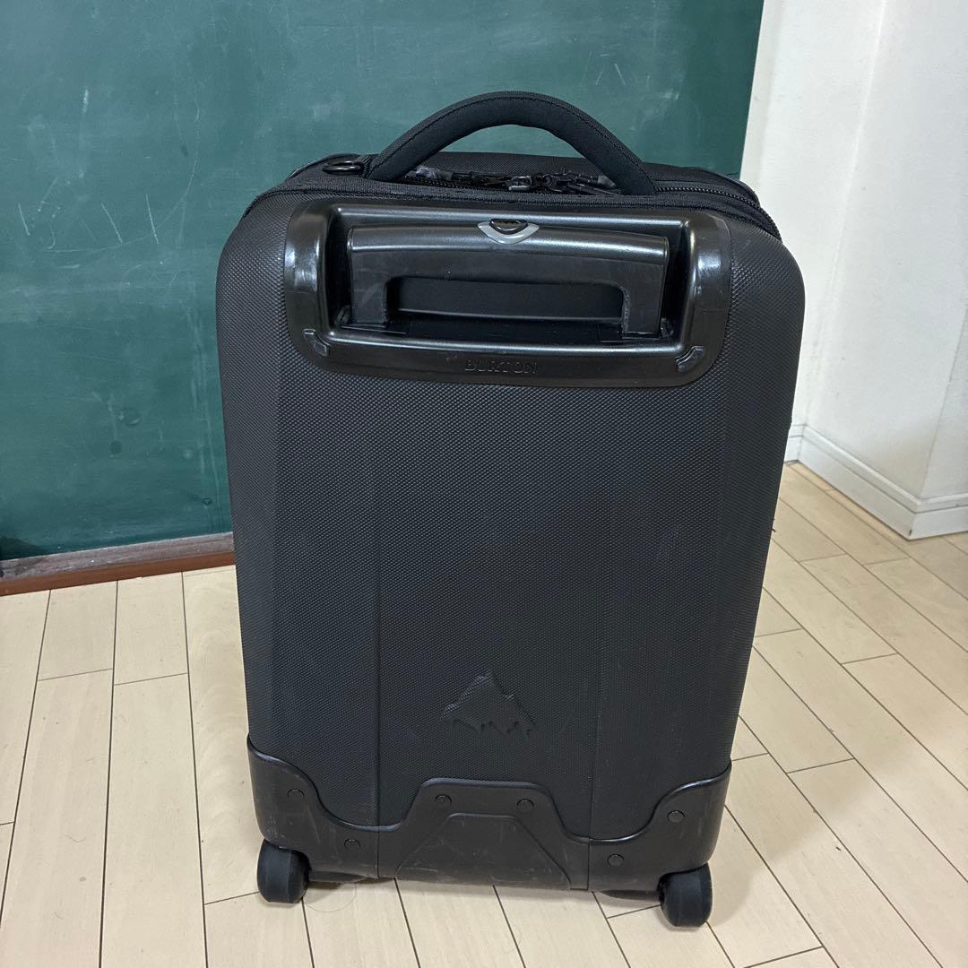 BURTON ウィーリー フライト デック バートン　38L スーツケース 黒色