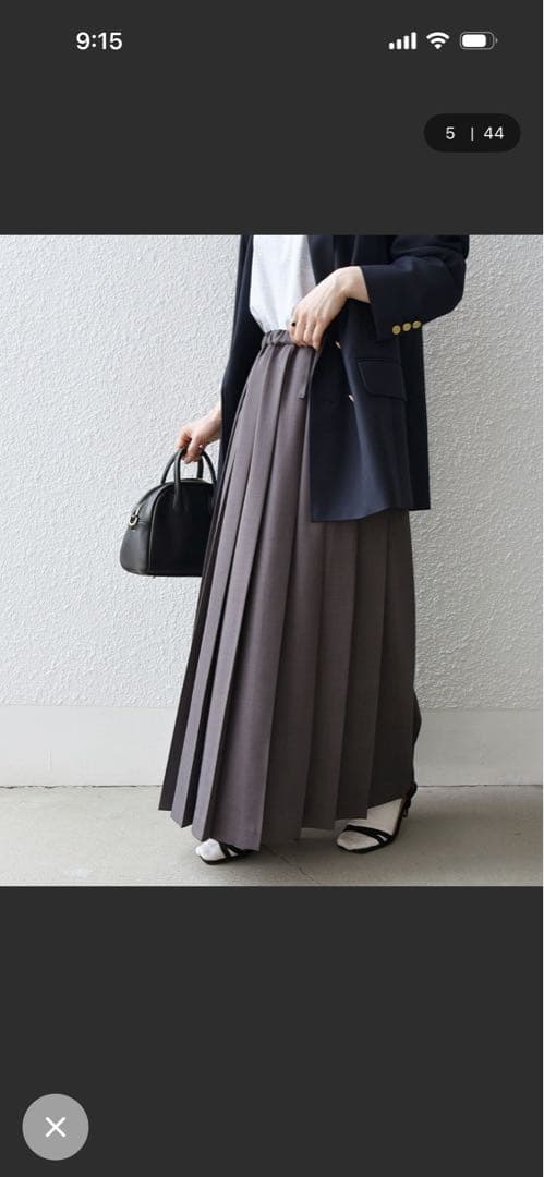 ships anyグレーのプリーツロングスカート