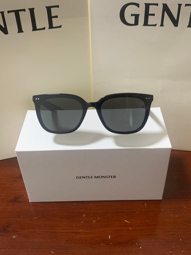 Gentle Monster Heizer 01 ジェントルモンスター