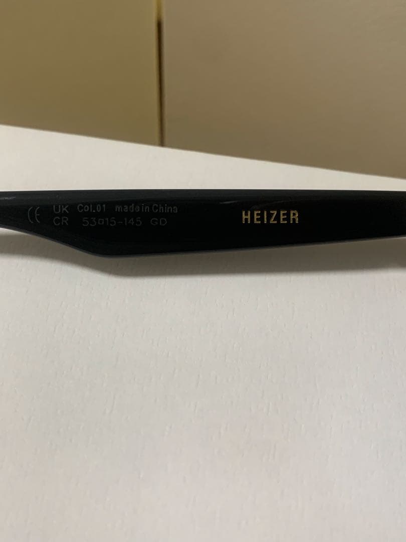 Gentle Monster Heizer 01 ジェントルモンスター
