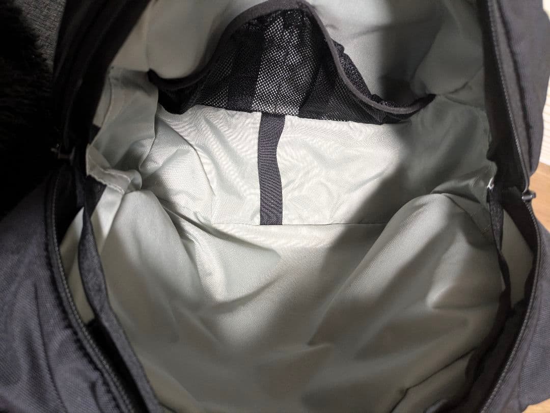 THE NORTH FACE (ザ·ノース·フェイス)ベイビースリングバッグ