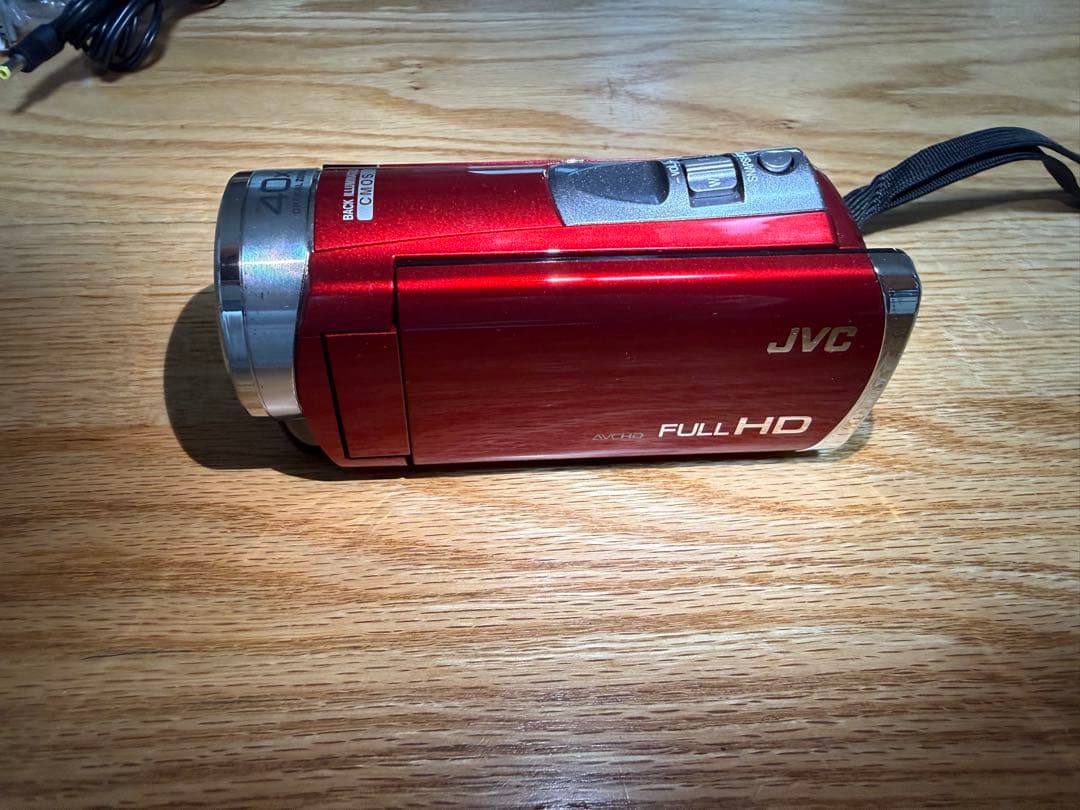 美品 JVC Everio GZ-HM33 バッテリー3個付 ビデオカメラ