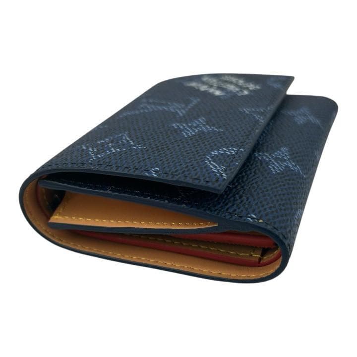 Louis Vuitton　レディース　小物　折財布