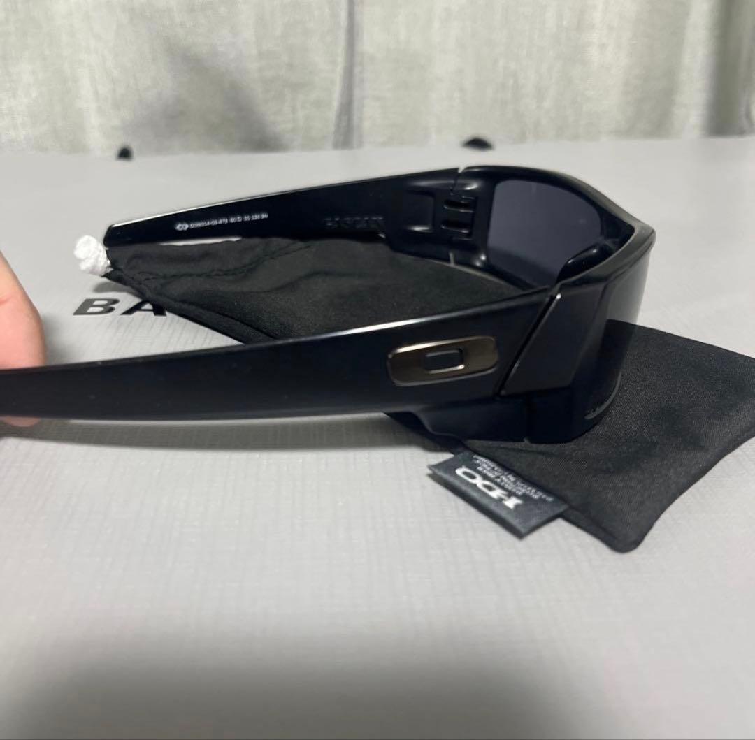 Oakley ブラック スポーツサングラス ガスカン