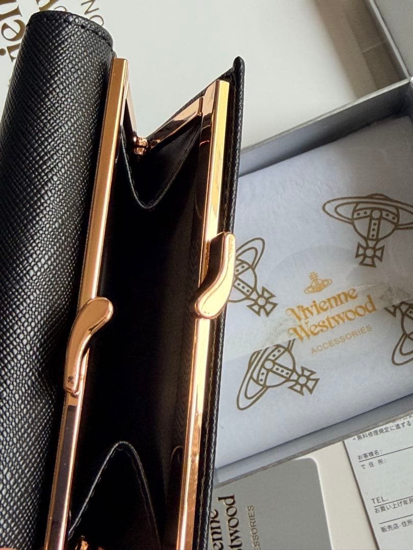 Vivienne Westwood ブラック 三つ折り財布 金マーク