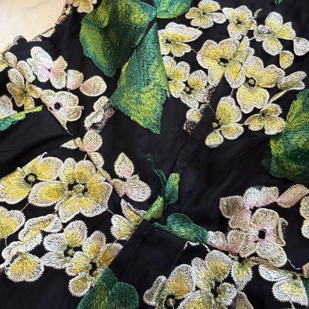 美品Chestyチェスティ紫陽花刺繍ワンピース完売人気フラワーサイズ0あじさい