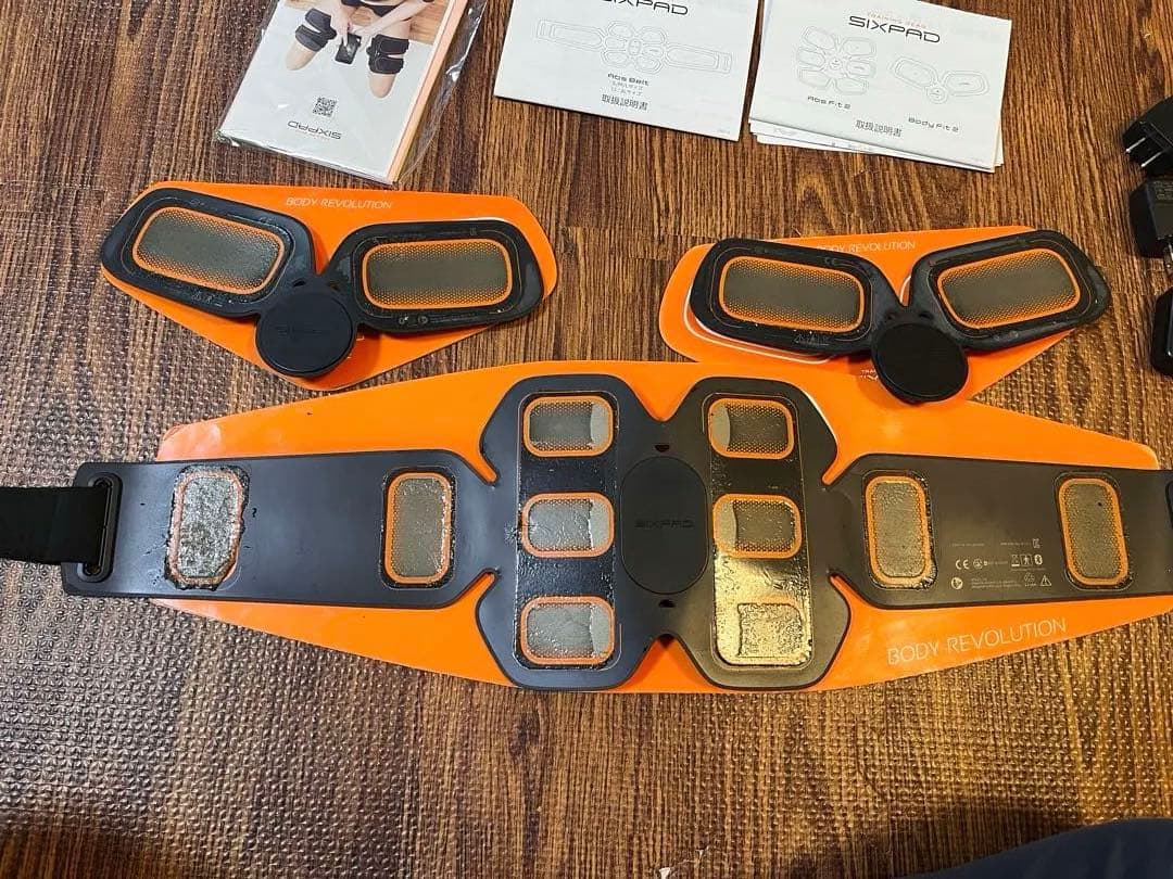 SIXPAD AbsBelt サイズs×1 Body Fit2×2 換えパッド有