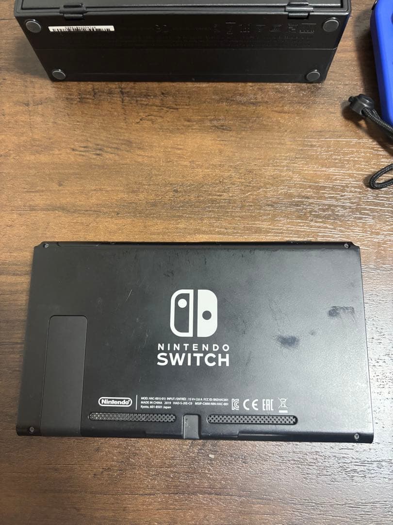 Nintendo Switch 本体 ジョイコン付き2セット SDカード付き