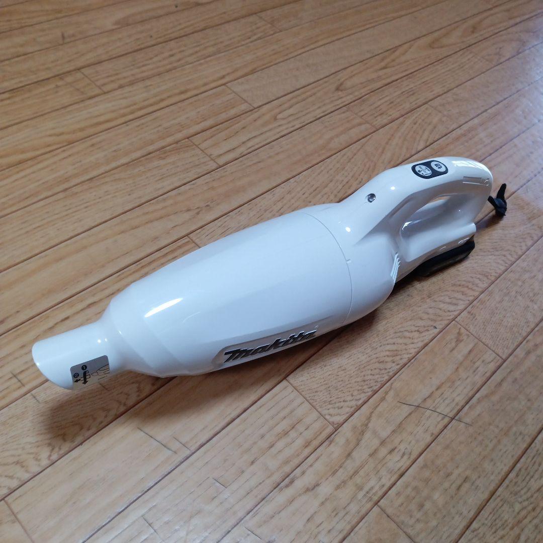 マキタ10.8V充電式クリーナ CL108FD 純正バッテリー、純正充電器付
