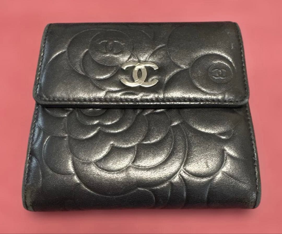 CHANEL 2つ折り財布