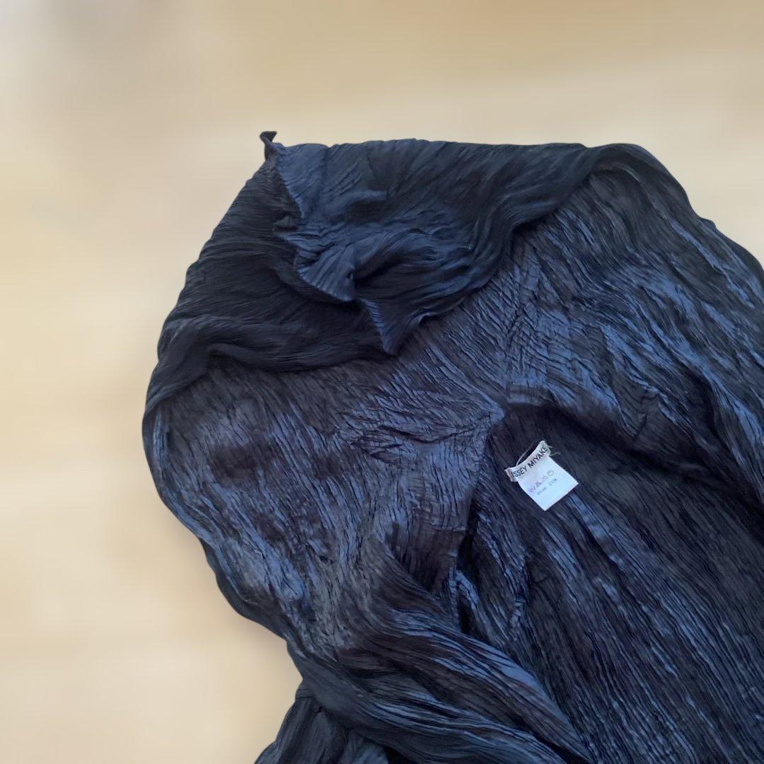 ISSEY MIYAKE 黒 長袖カーディガン
