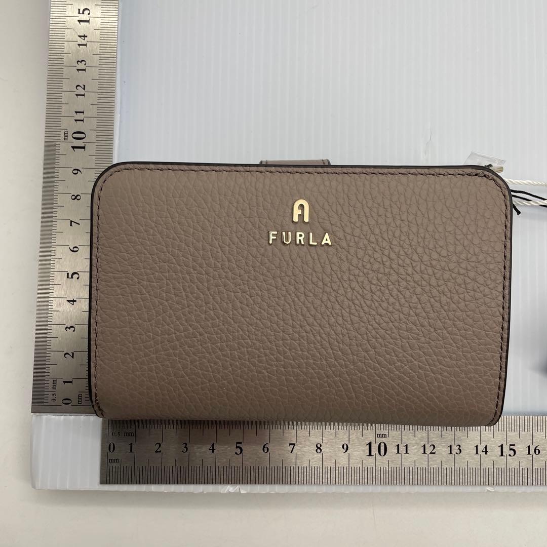 ☆新品未使用☆FURLA☆フルラ☆二つ折り財布☆