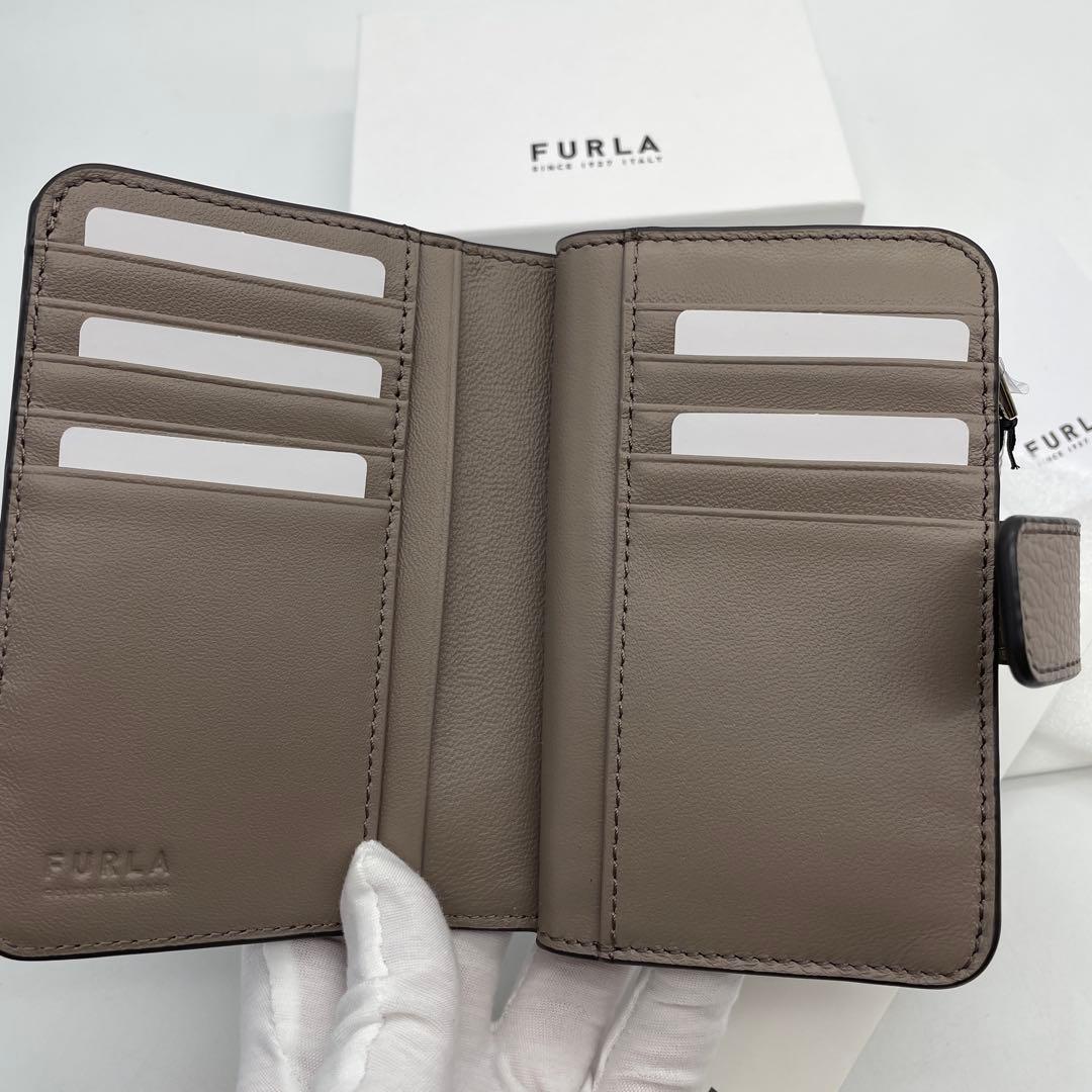 ☆新品未使用☆FURLA☆フルラ☆二つ折り財布☆