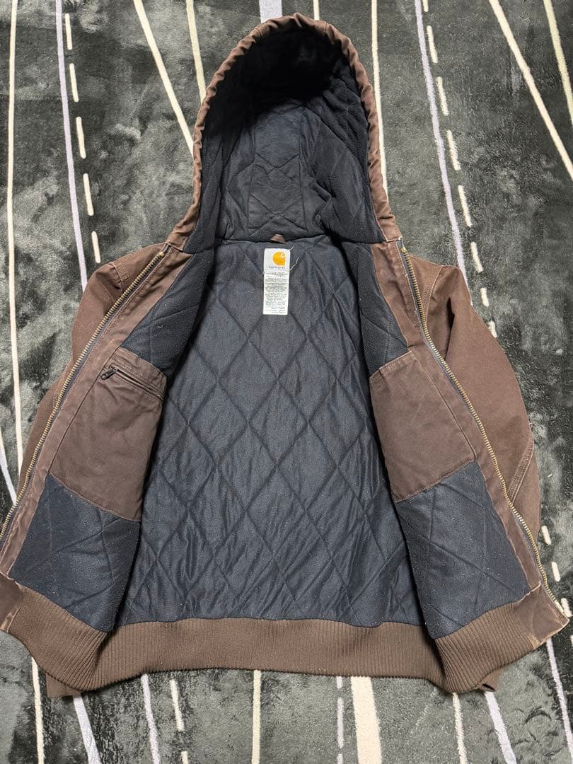‼️【フェード】Carhartt アクティブジャケットJ30 DKB