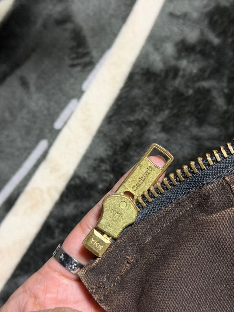 ‼️【フェード】Carhartt アクティブジャケットJ30 DKB
