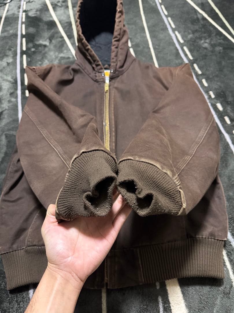 ‼️【フェード】Carhartt アクティブジャケットJ30 DKB