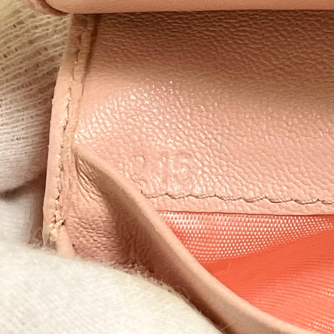 【美品】MIU MIU マテラッセ 折り財布 L字ファスナー ベージュピンク