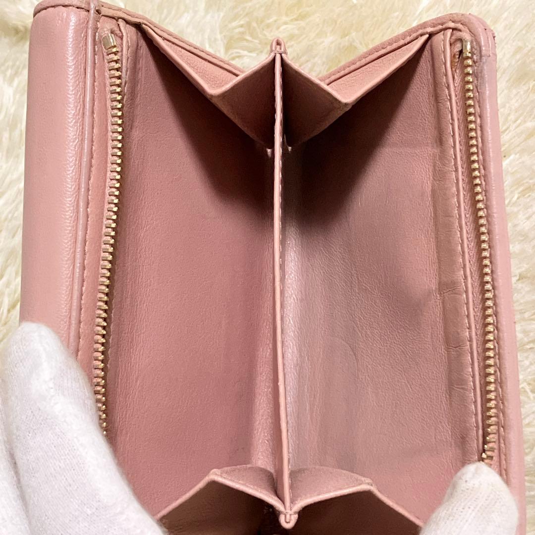 【美品】MIU MIU マテラッセ 折り財布 L字ファスナー ベージュピンク