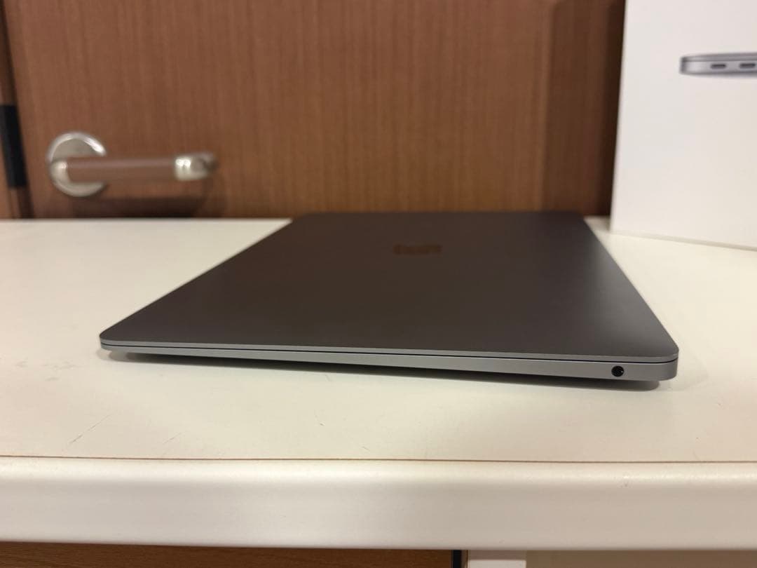 【お値下げ】2020 MacBook Air Intel 8GB 1TB