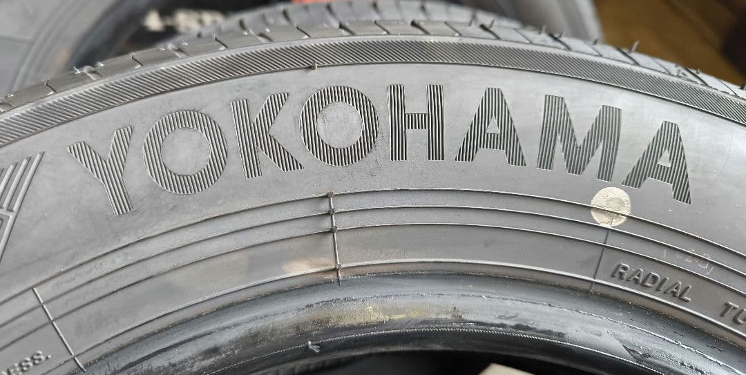 165/70R14YOKOHAMA BluEarth ES32 バリ溝4本セット