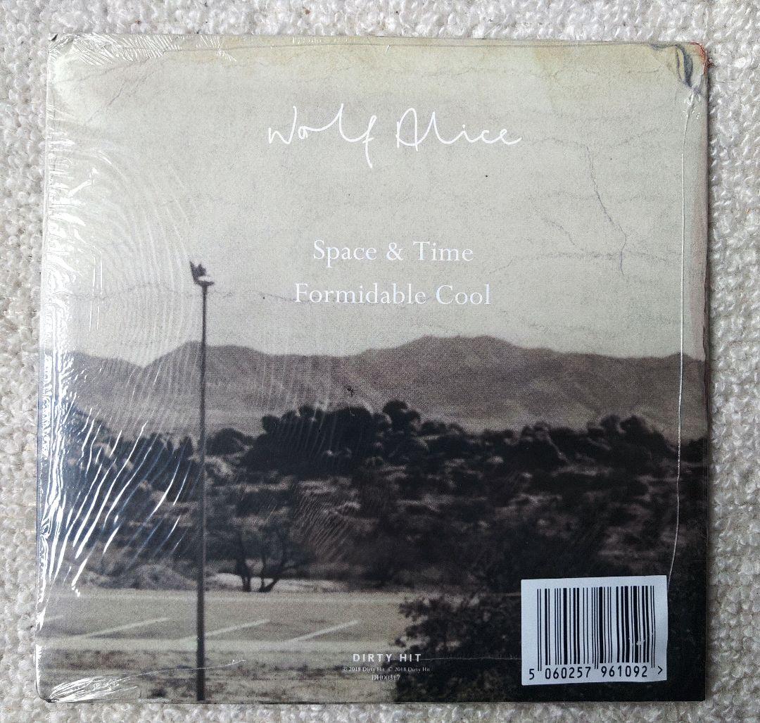 洋楽 Wolf Alice Space & Time / Formidable