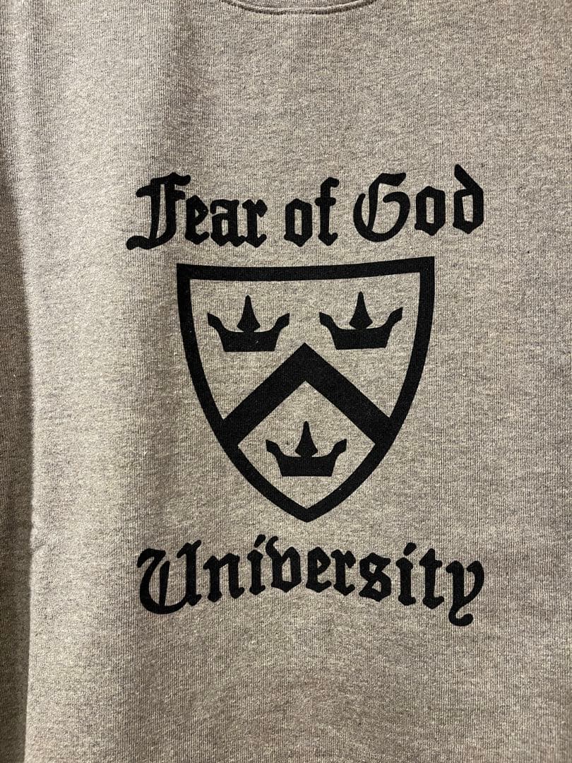 【新品未使用】Fear of God ESSENTIALS Tシャツ