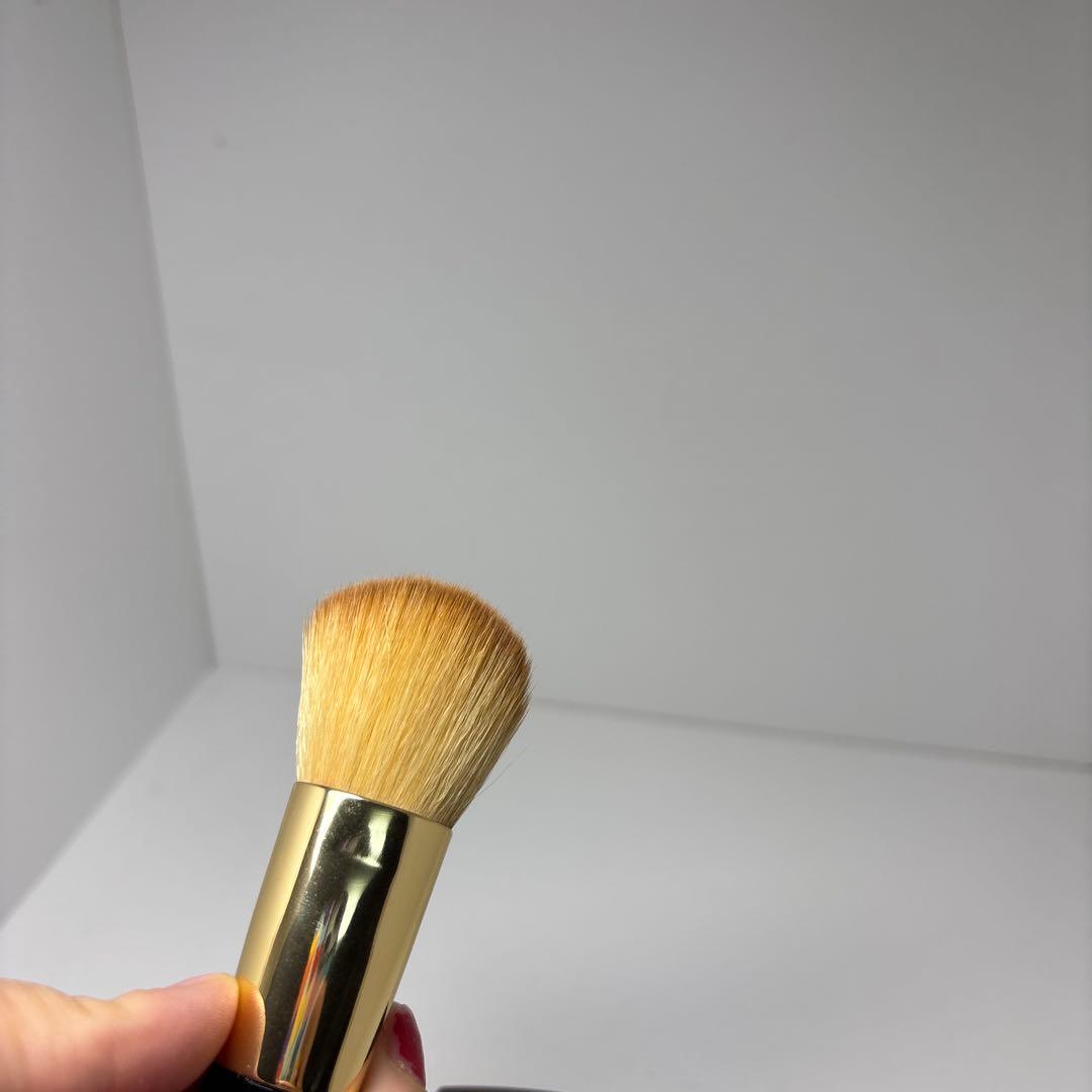 CHANEL サブリマージュ ル タン 10 ベージュ 30ml