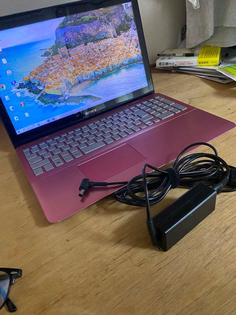 Sony PC 15.6インチ ピンク ACアダプター付き (ジャンク品 )