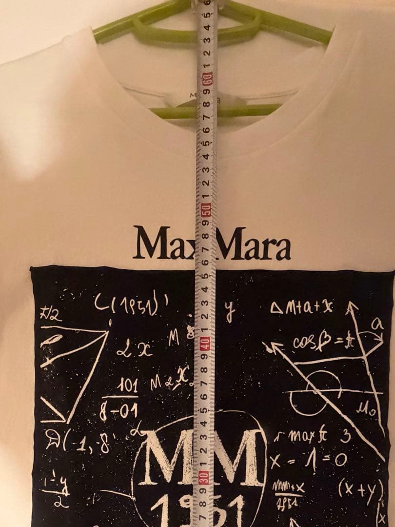【大幅値下げ！】MaxMara Tシャツ