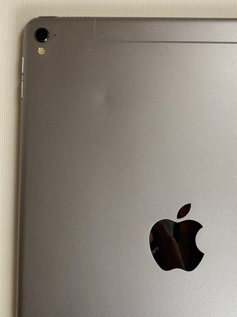 iPad Pro9.7 Wi-Fi＋Cellular MLQ32J/A