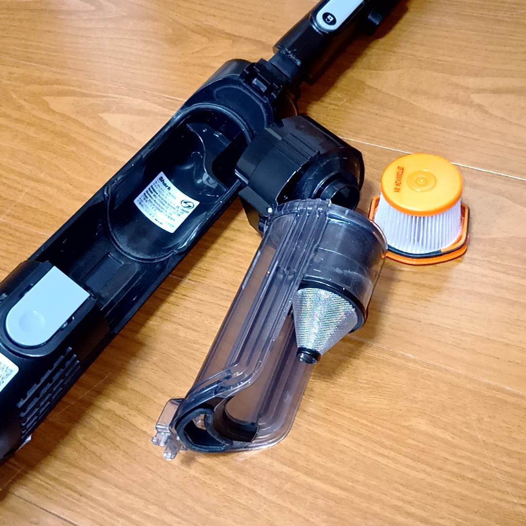 SHARK　コードレススティッククリーナー　CS651JBL 　取扱説明書付属