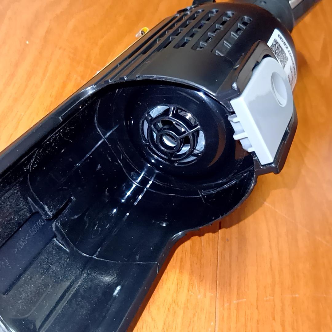 SHARK　コードレススティッククリーナー　CS651JBL 　取扱説明書付属