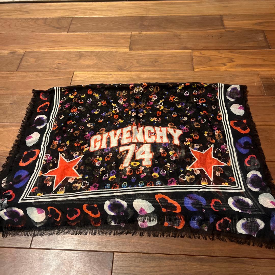ジバンシィ　GIVENCHY ストール大　カシミヤ　シルク　ショール　派手　個性